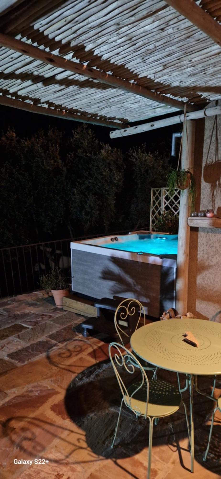 Holiday home A Pasturella, Jacuzzi Venzolasca