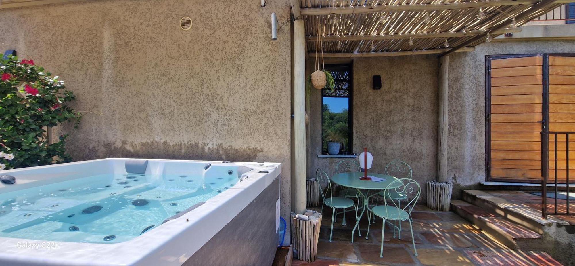 A Pasturella, Jacuzzi